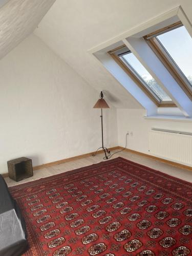 Loft værelse 1